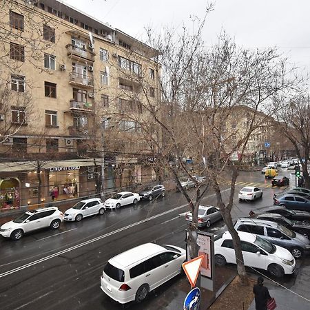 19Tumanyan Excellent Apartment In The Centre Of Capital Yerevan Exterior foto